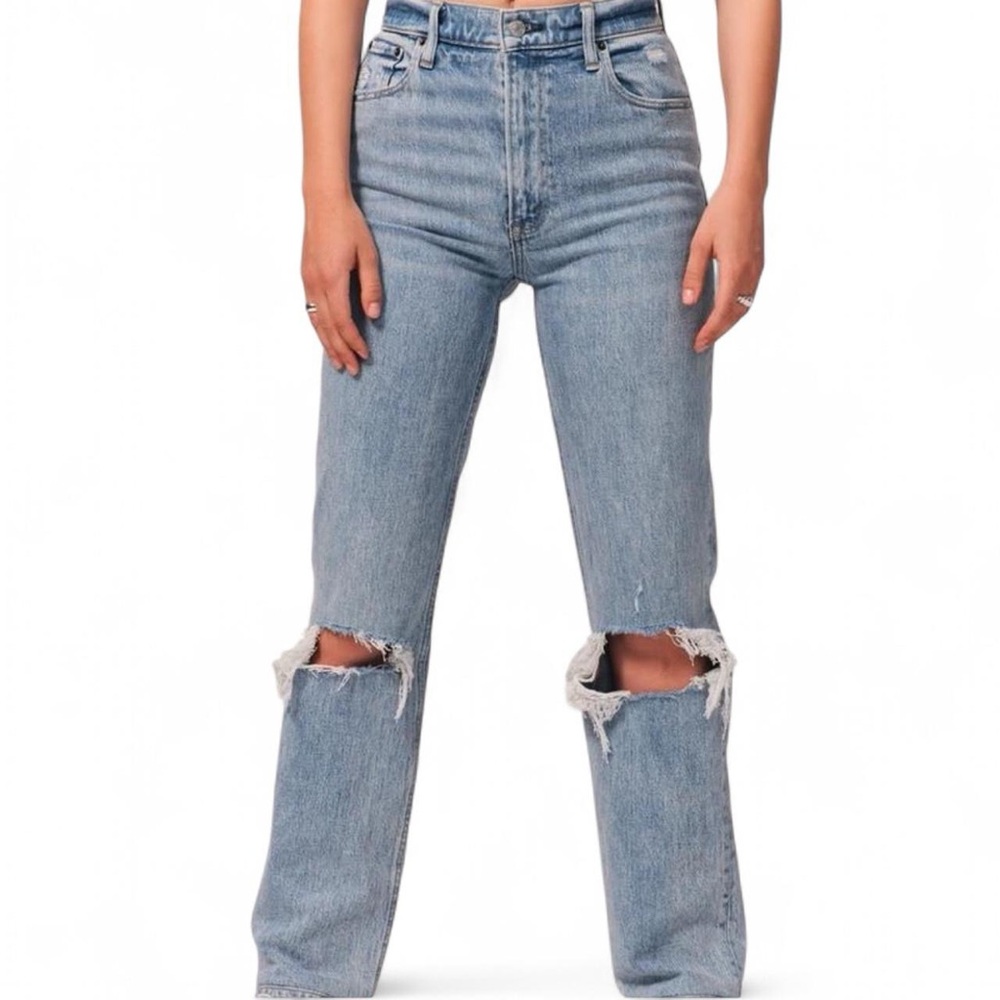 Abercrombie & Fitch Ultra High Rise 90’s Straight Jean Curve Love
